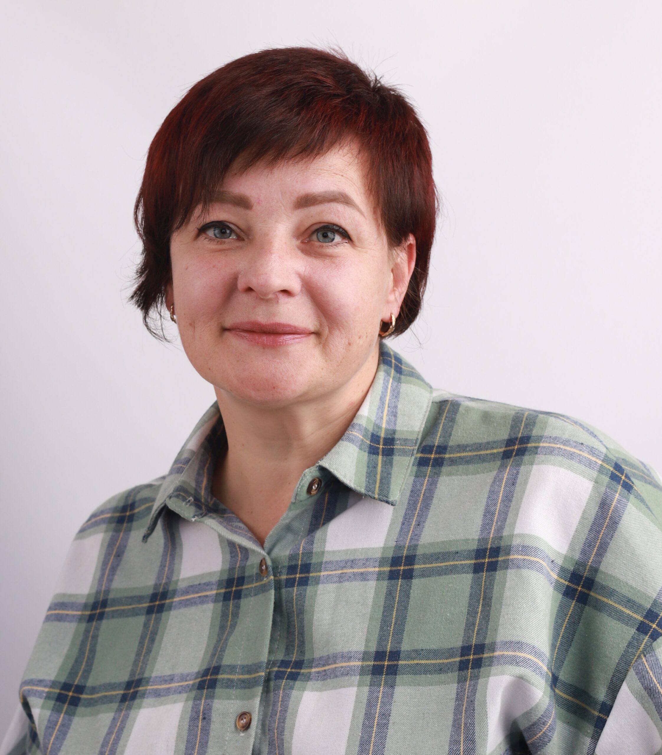 <p>Белая Татьяна Анатольевна<br />Воспитатель дошкольного образования.Образование высшее. Высшая квалификационная категория.</p>